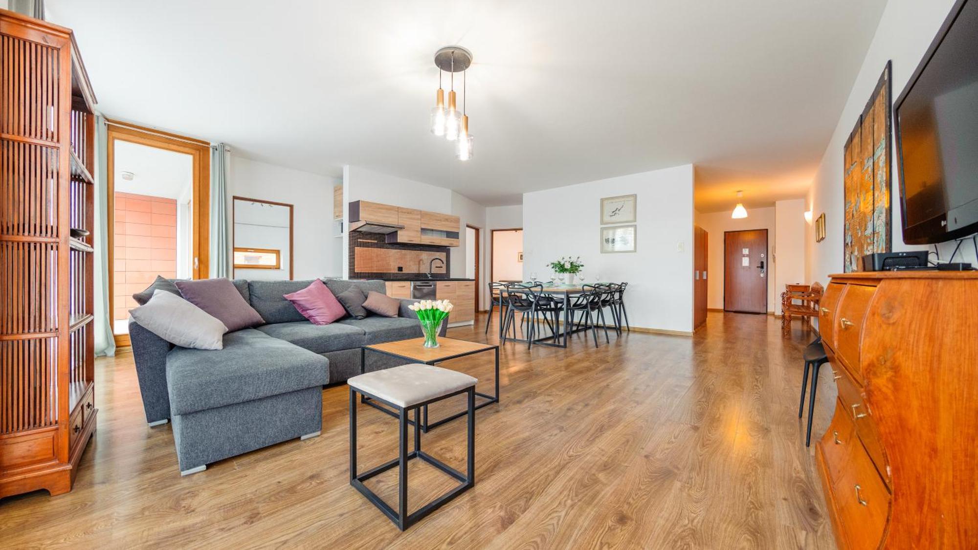 Sun & Snow Aura Apartment