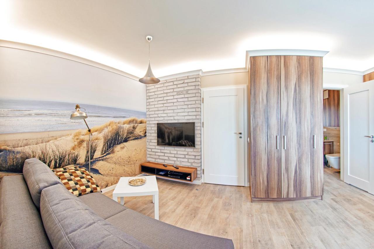 Sun & Snow Aura Апартаменти