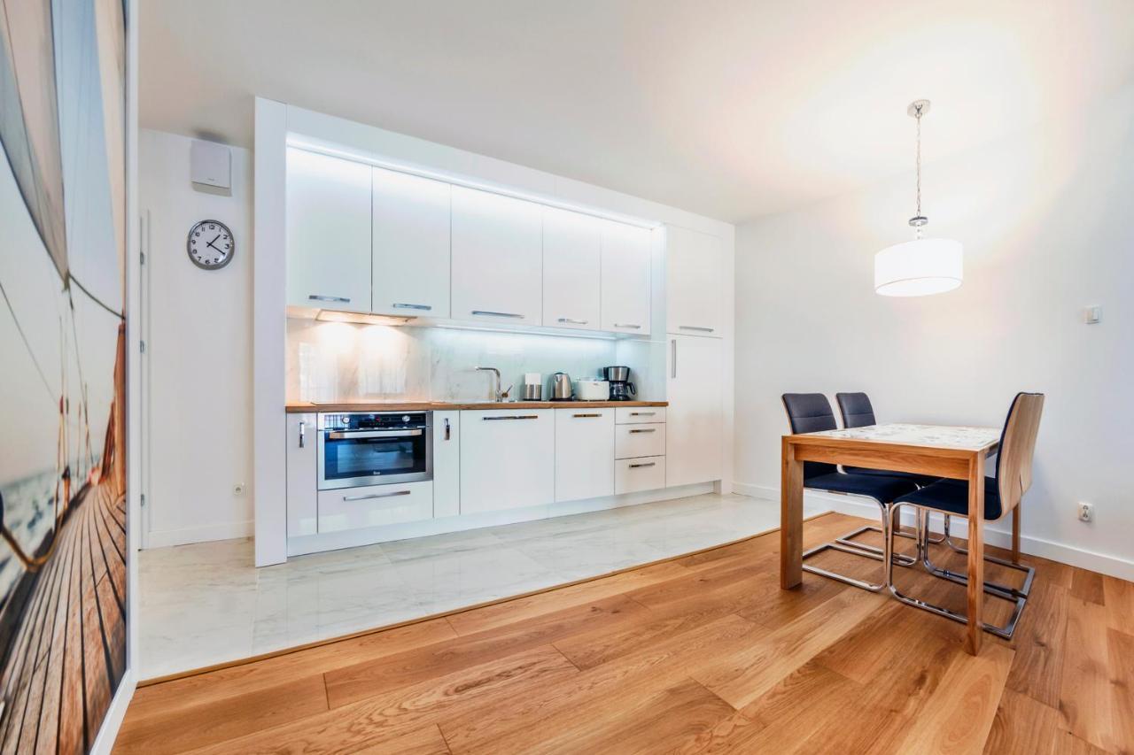 Sun & Snow Aura Apartment